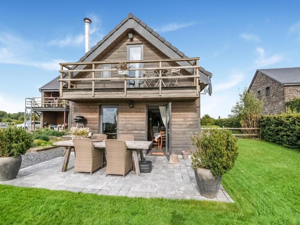 Tranquil Holiday Home In Mont With Bubble Bath Exteriör bild
