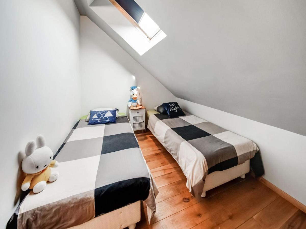 Tranquil Holiday Home In Mont With Bubble Bath Exteriör bild